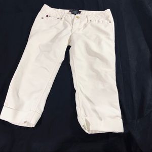 Fragile Jeans white Capri ankle pants white 11